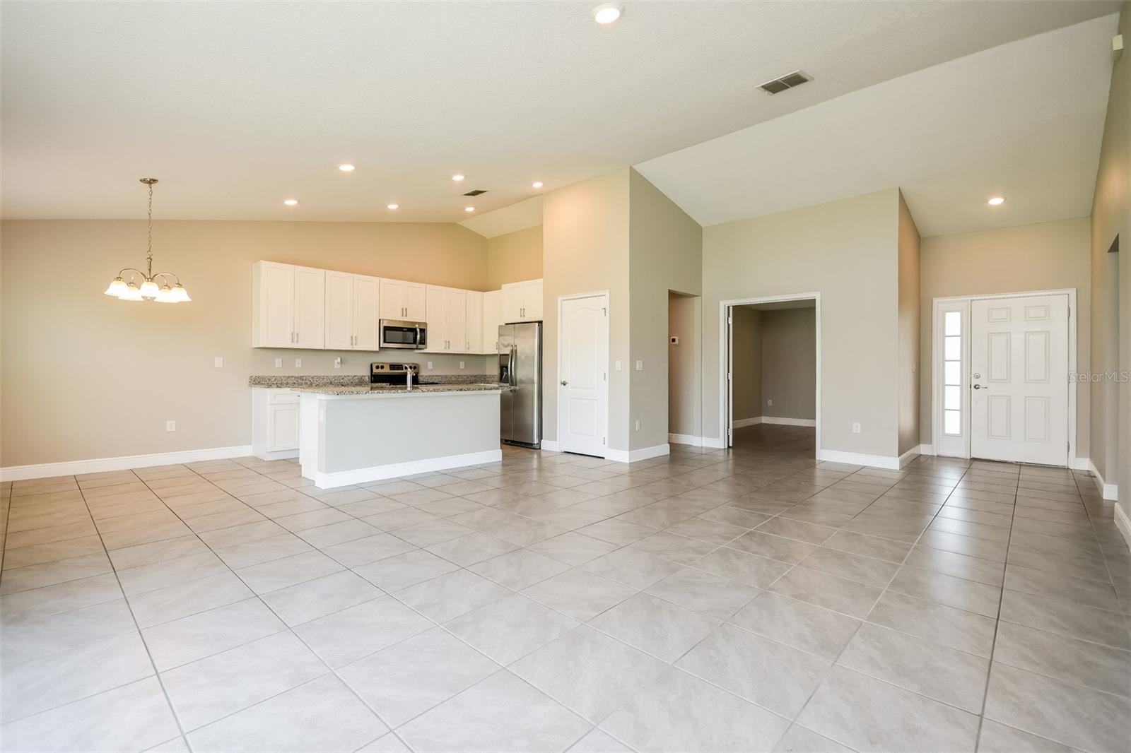 429 BROOKFIELD Dr KISSIMMEE, FL 34758