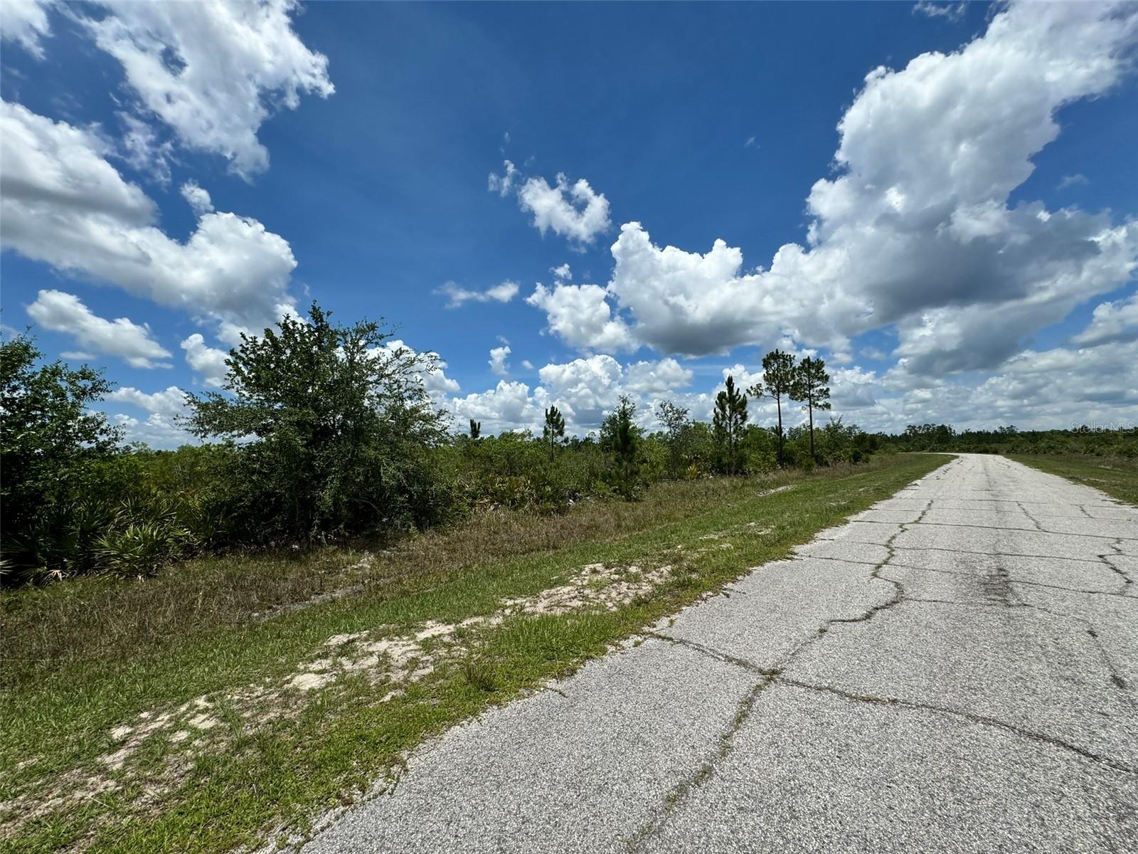 Lot #3 MEADOWLARK Blvd INDIAN LAKE ESTATES, FL 33855