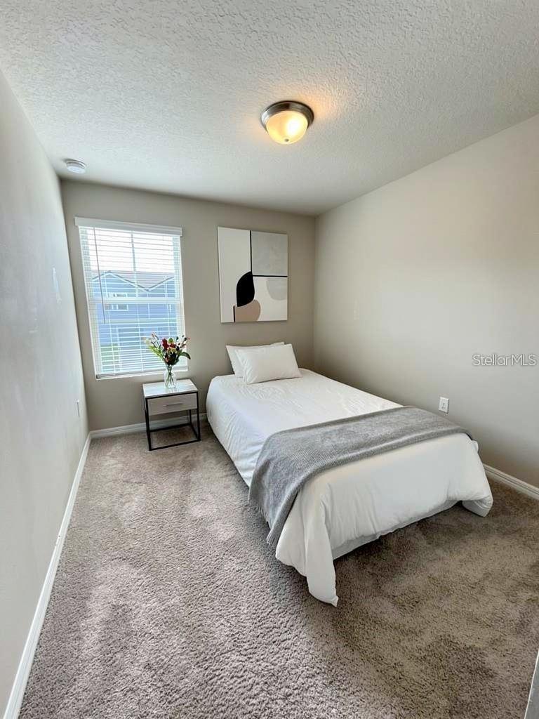 791 LEGACY Dr DAVENPORT, FL 33896