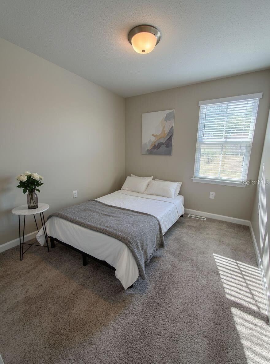 791 LEGACY Dr DAVENPORT, FL 33896