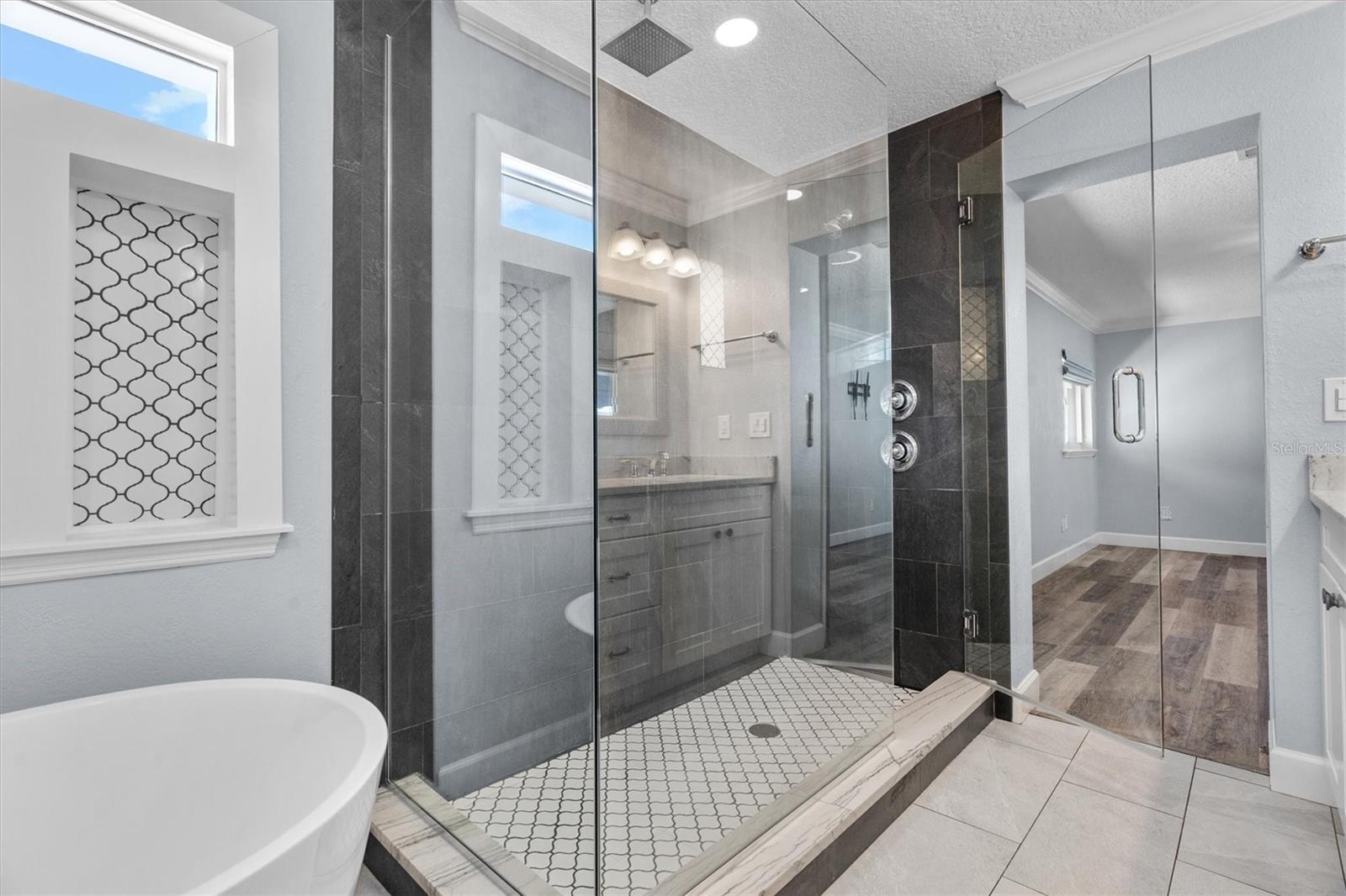 1135 SHADY Ln Dr ORLANDO, FL 32804