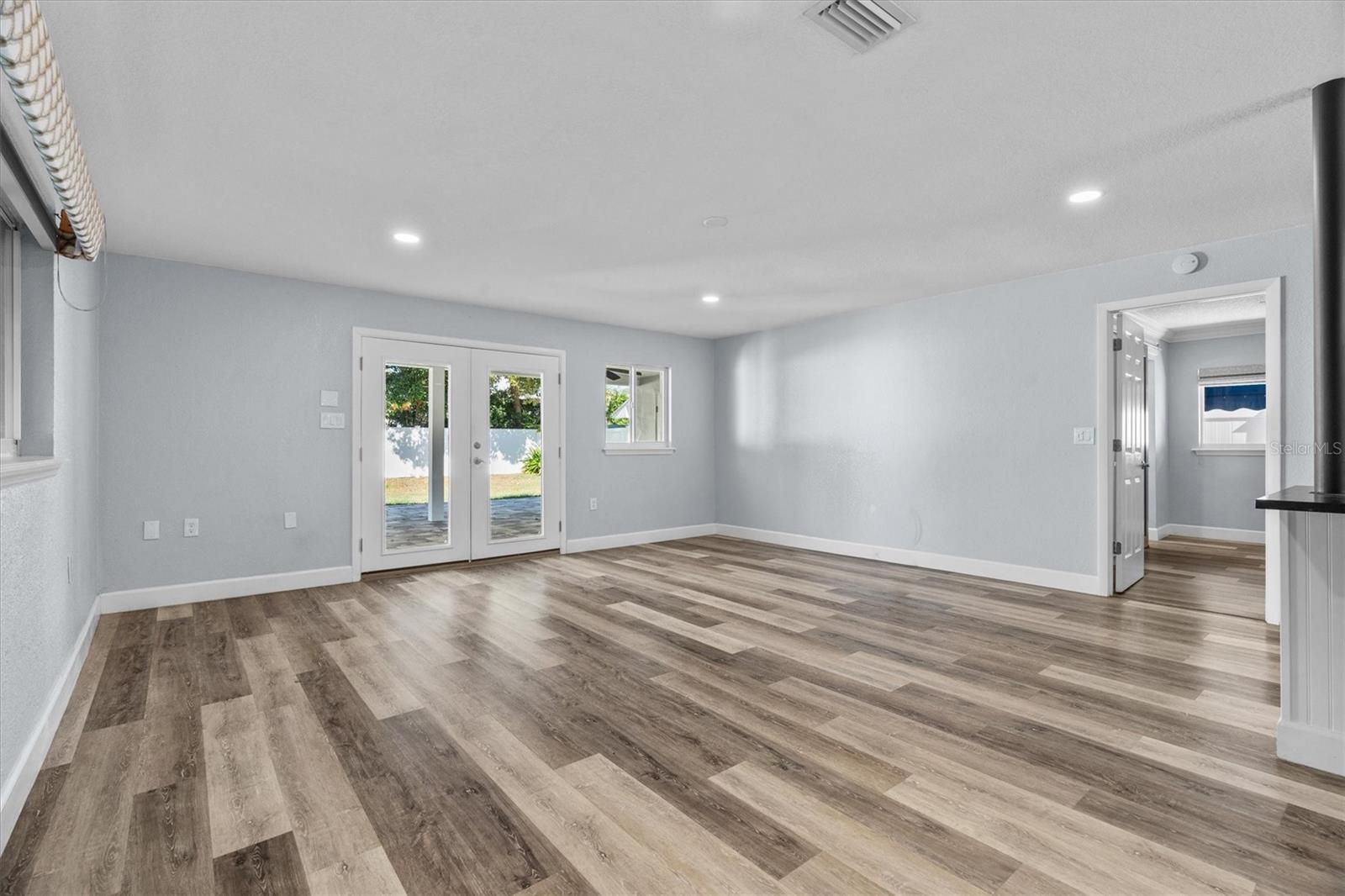 1135 SHADY Ln Dr ORLANDO, FL 32804