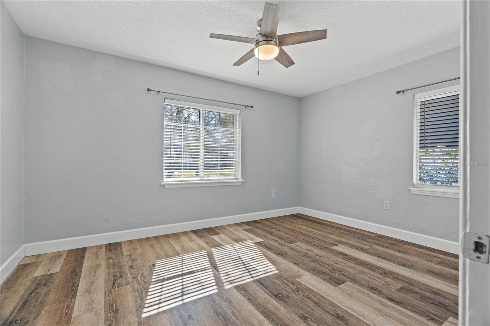 1135 SHADY Ln Dr ORLANDO, FL 32804