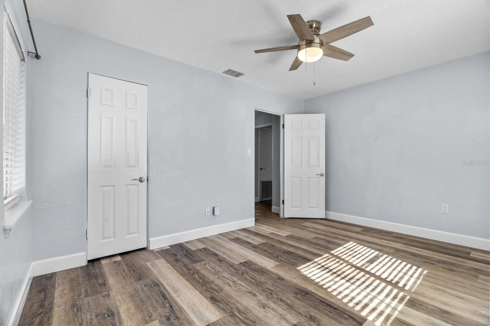 1135 SHADY Ln Dr ORLANDO, FL 32804