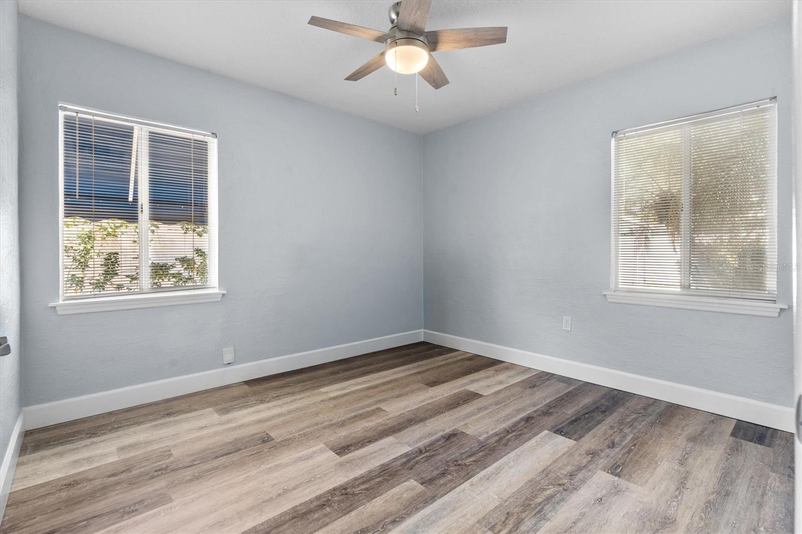 1135 SHADY Ln Dr ORLANDO, FL 32804