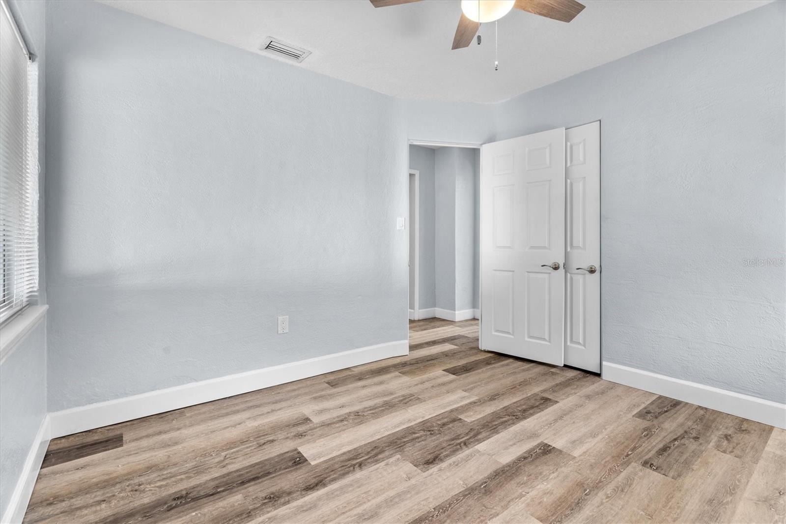 1135 SHADY Ln Dr ORLANDO, FL 32804