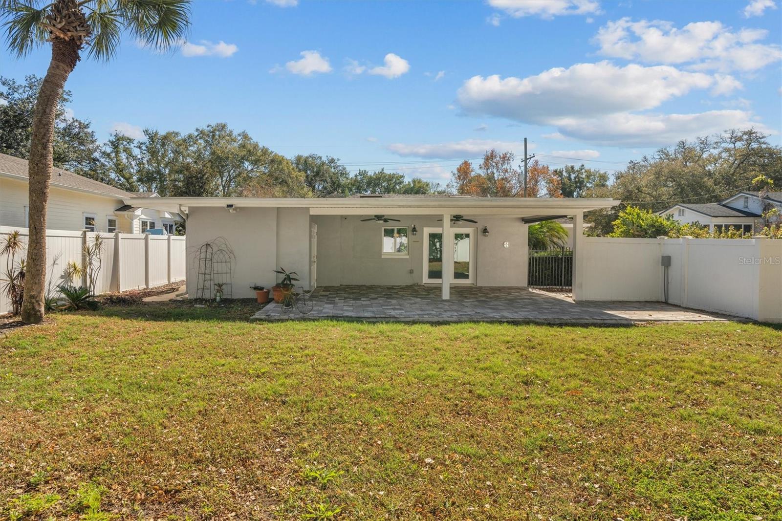 1135 SHADY Ln Dr ORLANDO, FL 32804