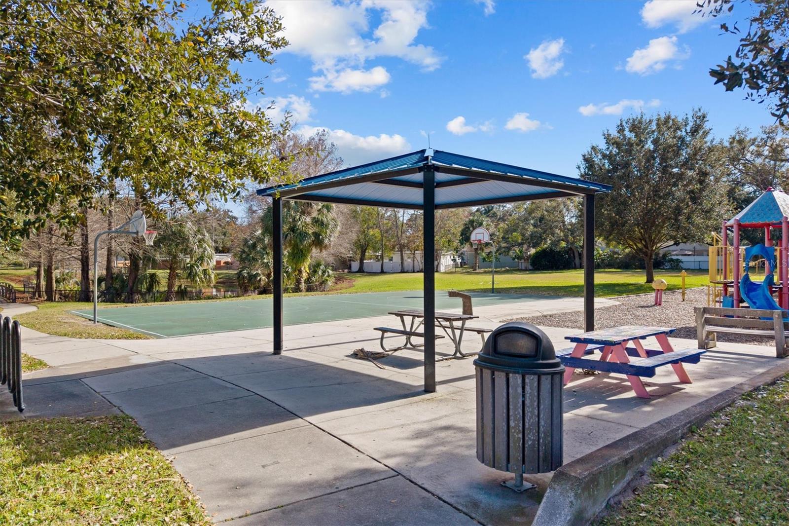 1135 SHADY Ln Dr ORLANDO, FL 32804