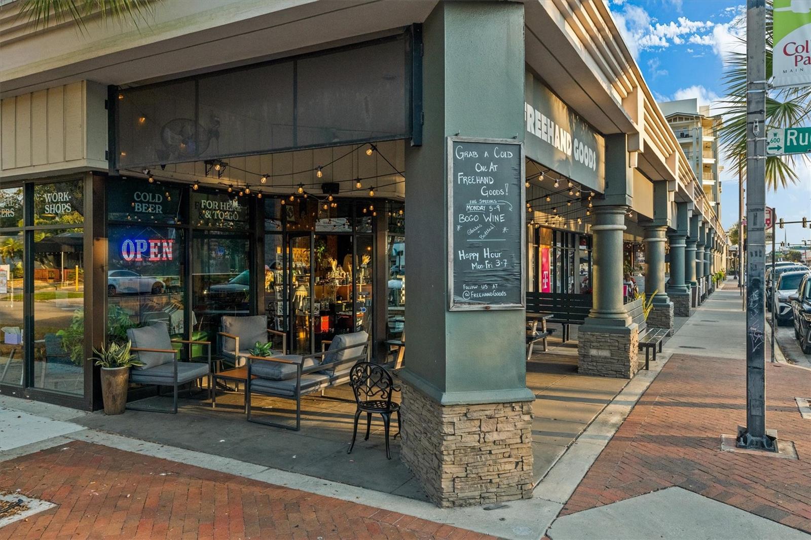 1135 SHADY Ln Dr ORLANDO, FL 32804