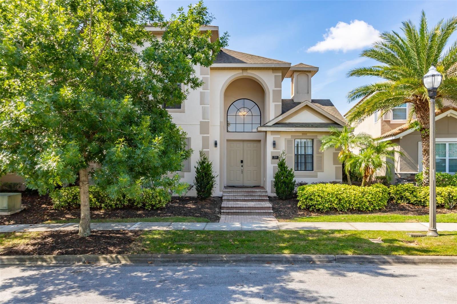 7406 OCONEE St REUNION, FL 34747