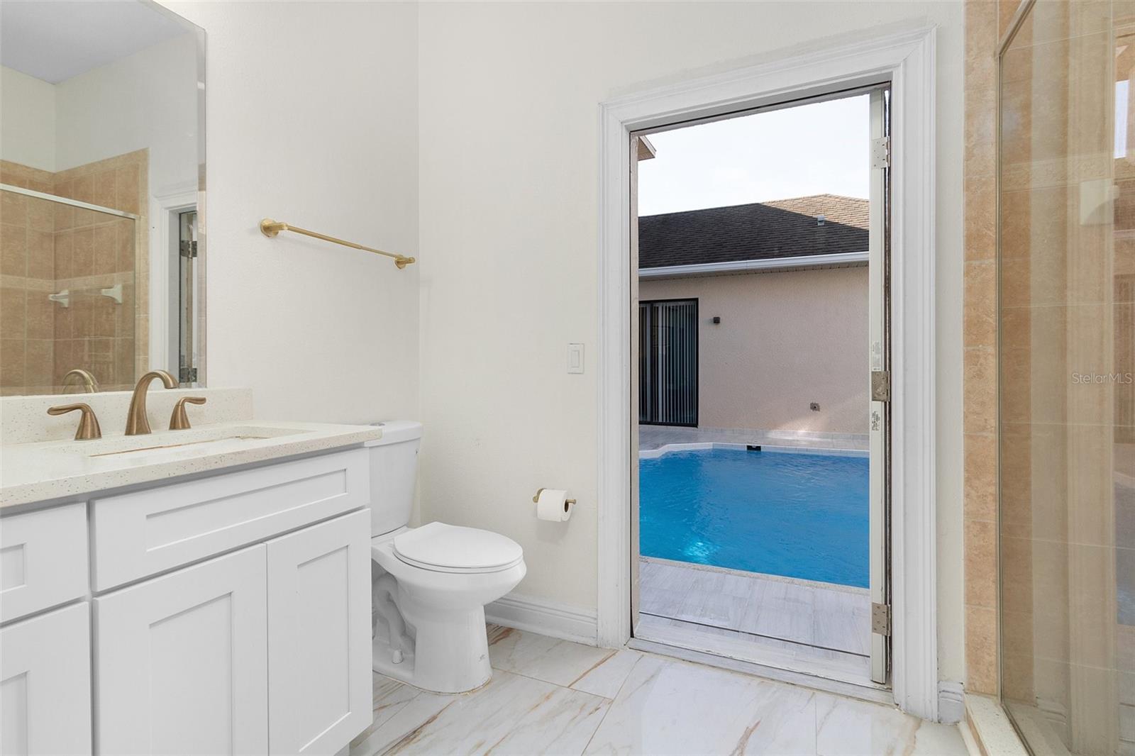 7406 OCONEE St REUNION, FL 34747