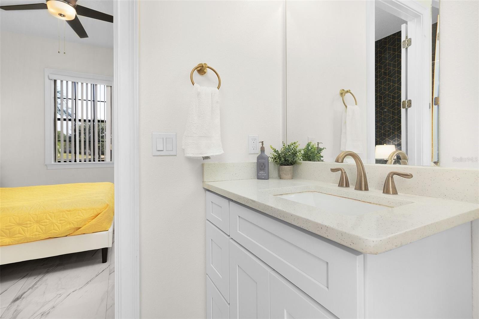 7406 OCONEE St REUNION, FL 34747