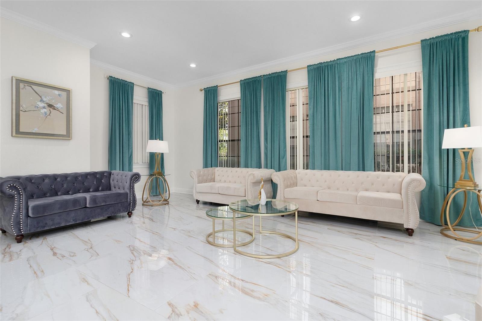 7406 OCONEE St REUNION, FL 34747