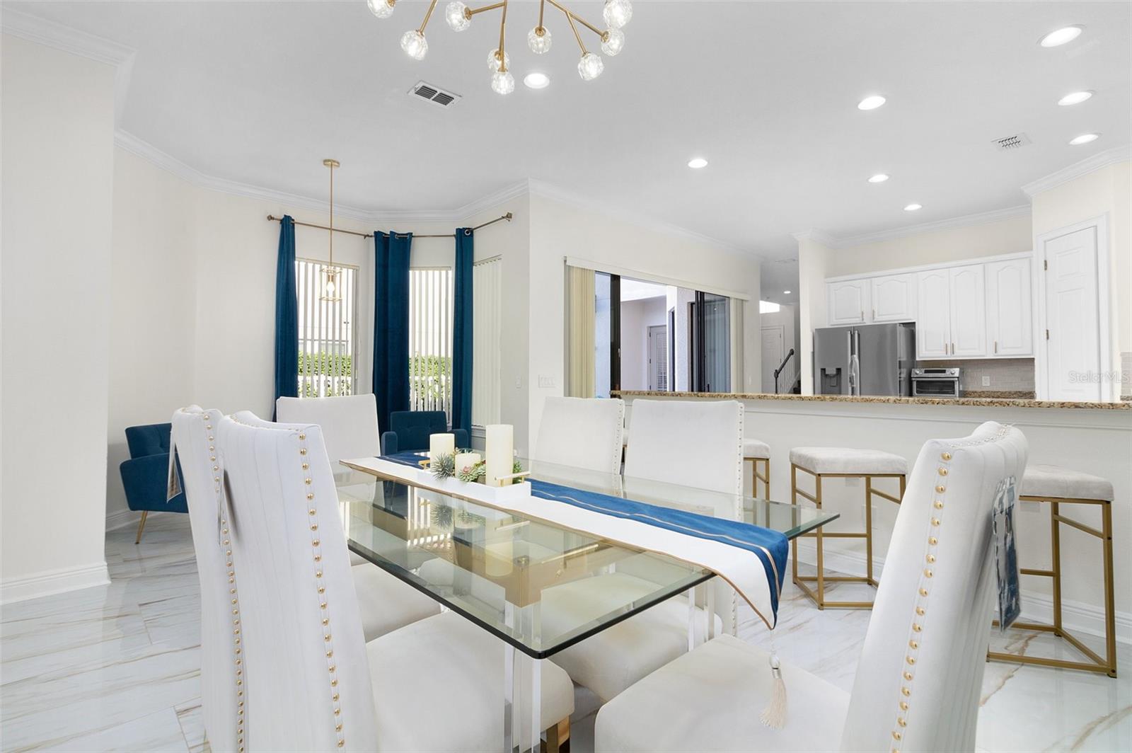 7406 OCONEE St REUNION, FL 34747