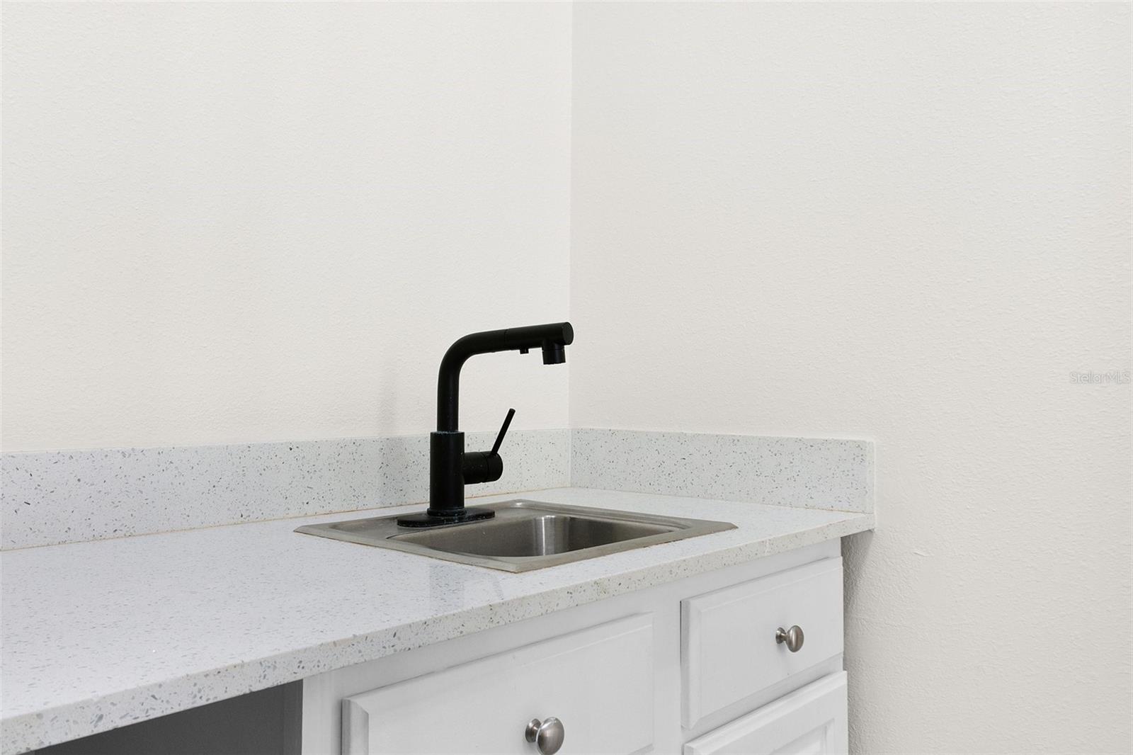 7406 OCONEE St REUNION, FL 34747