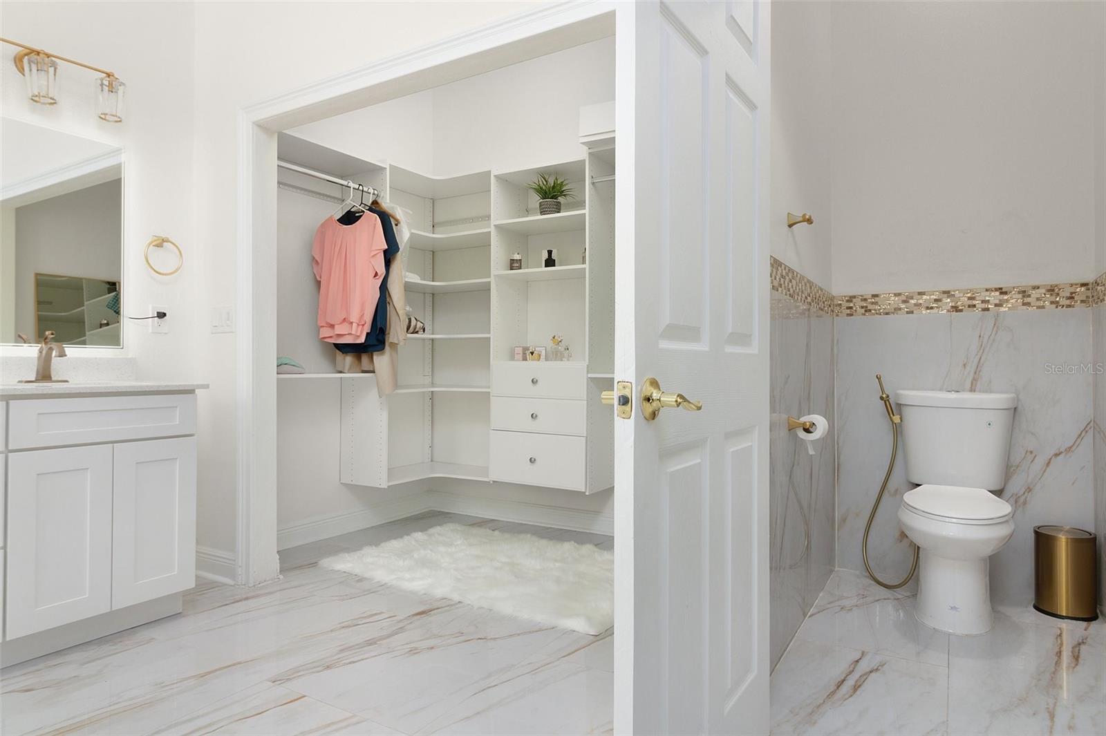 7406 OCONEE St REUNION, FL 34747