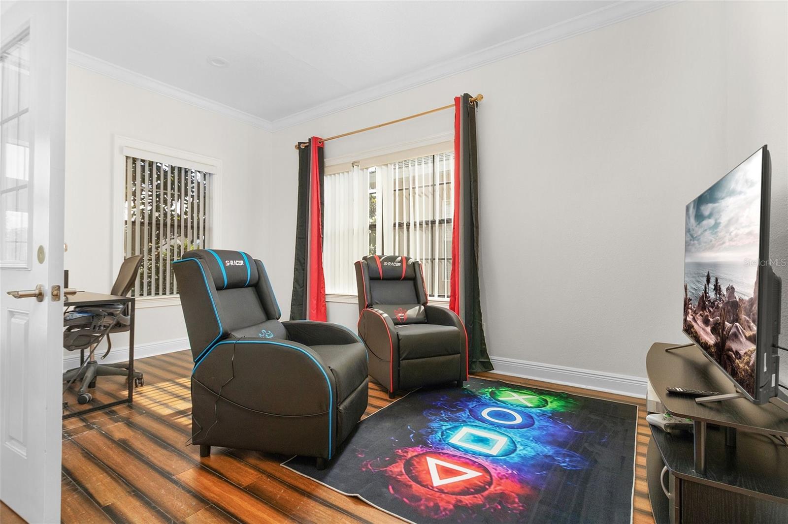 7406 OCONEE St REUNION, FL 34747