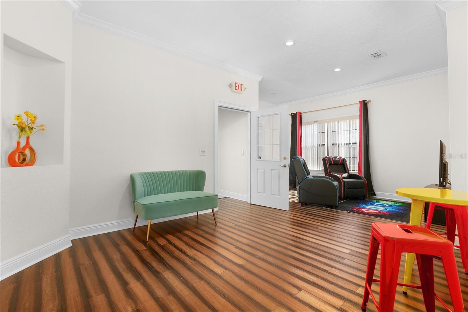 7406 OCONEE St REUNION, FL 34747