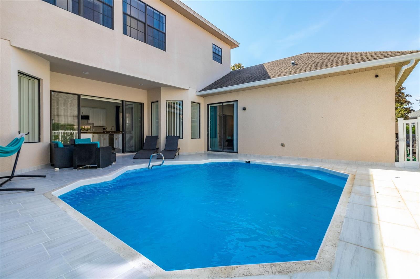 7406 OCONEE St REUNION, FL 34747