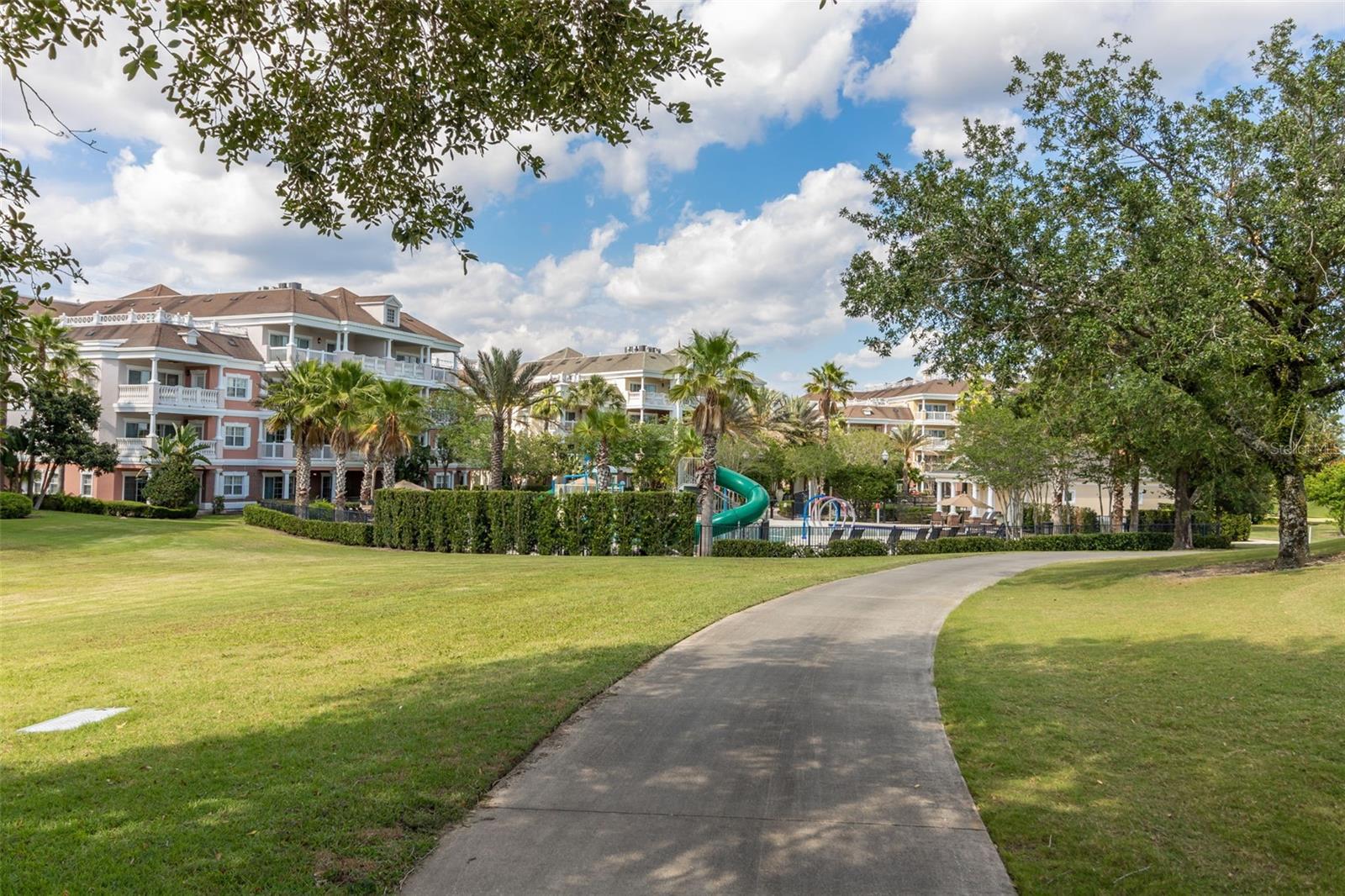 7406 OCONEE St REUNION, FL 34747