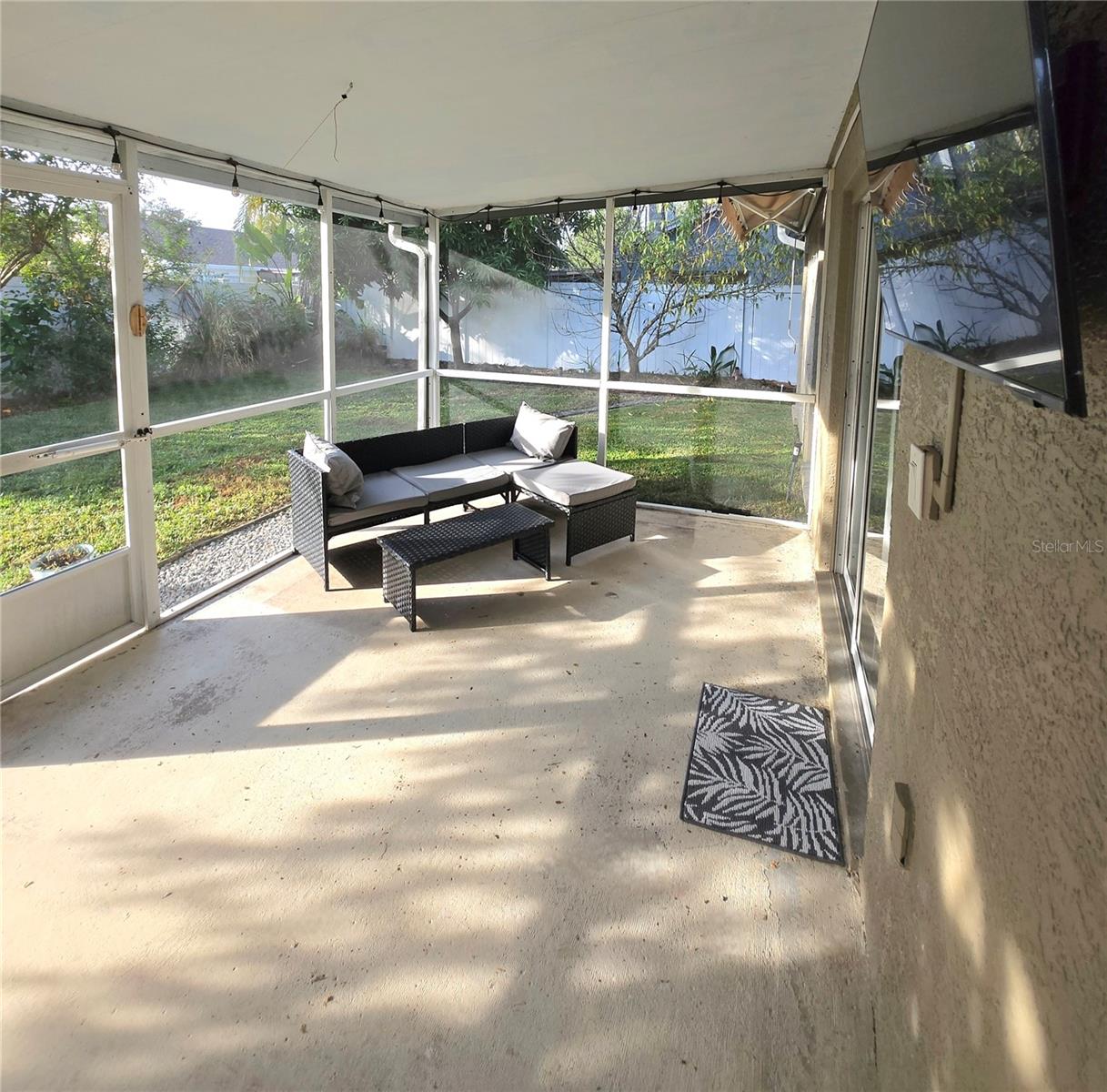 9707 CYPRESS SHADOW Ave TAMPA, FL 33647