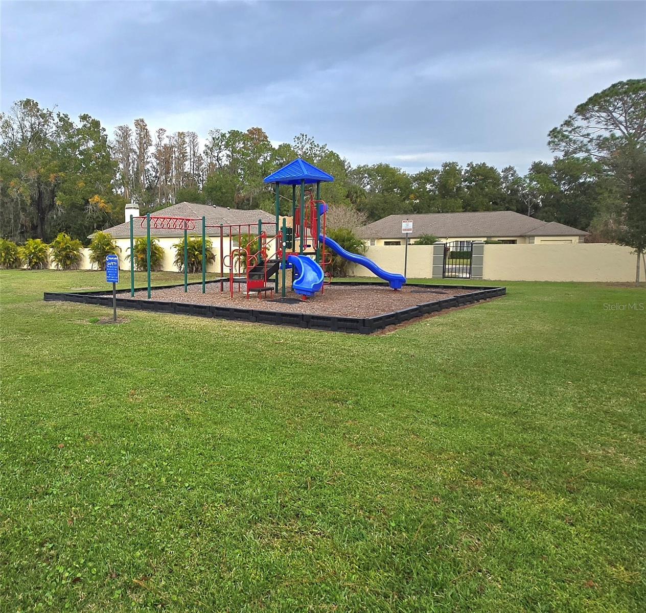 9707 CYPRESS SHADOW Ave TAMPA, FL 33647