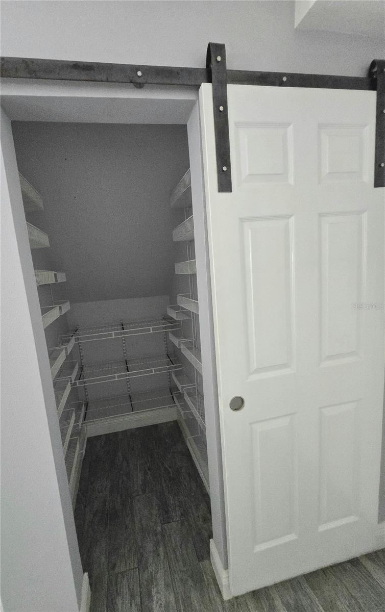 9707 CYPRESS SHADOW Ave TAMPA, FL 33647