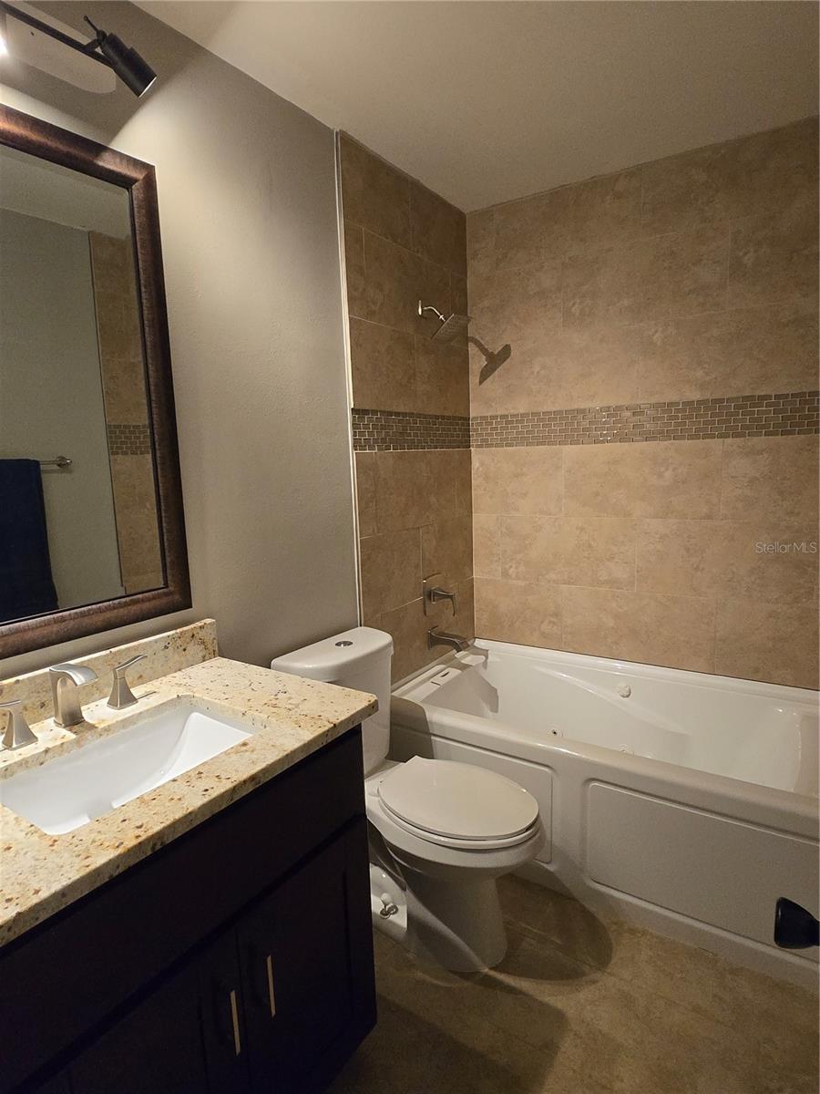 9707 CYPRESS SHADOW Ave TAMPA, FL 33647