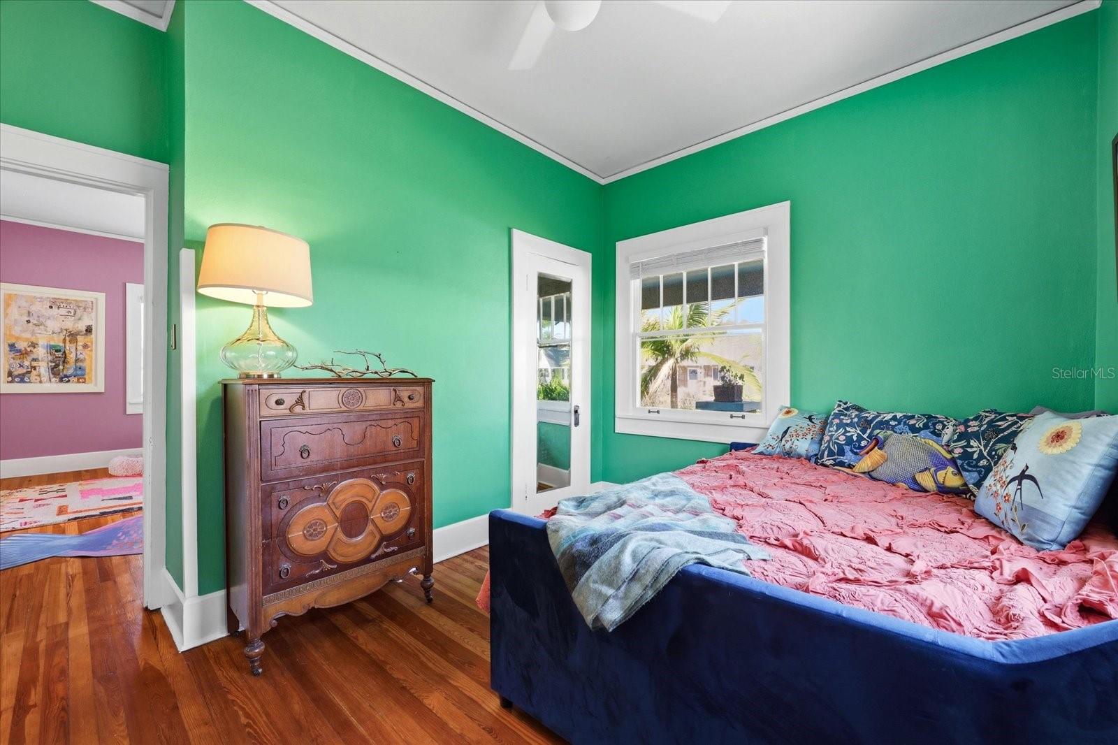 1024 23RD Ave ST PETERSBURG, FL 33704