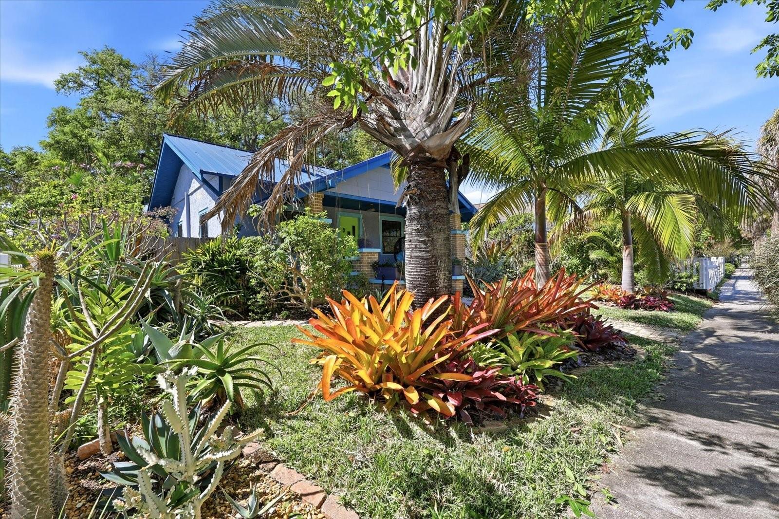 1024 23RD Ave ST PETERSBURG, FL 33704