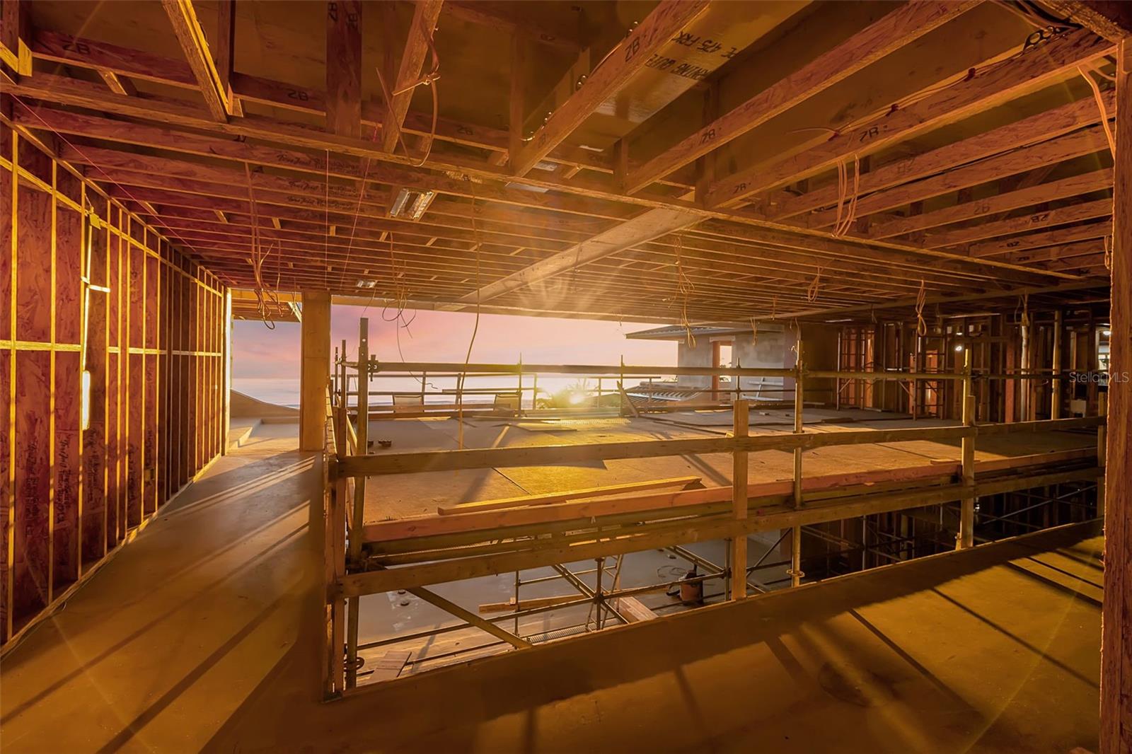 5965 GULF OF MEXICO Dr LONGBOAT KEY, FL 34228