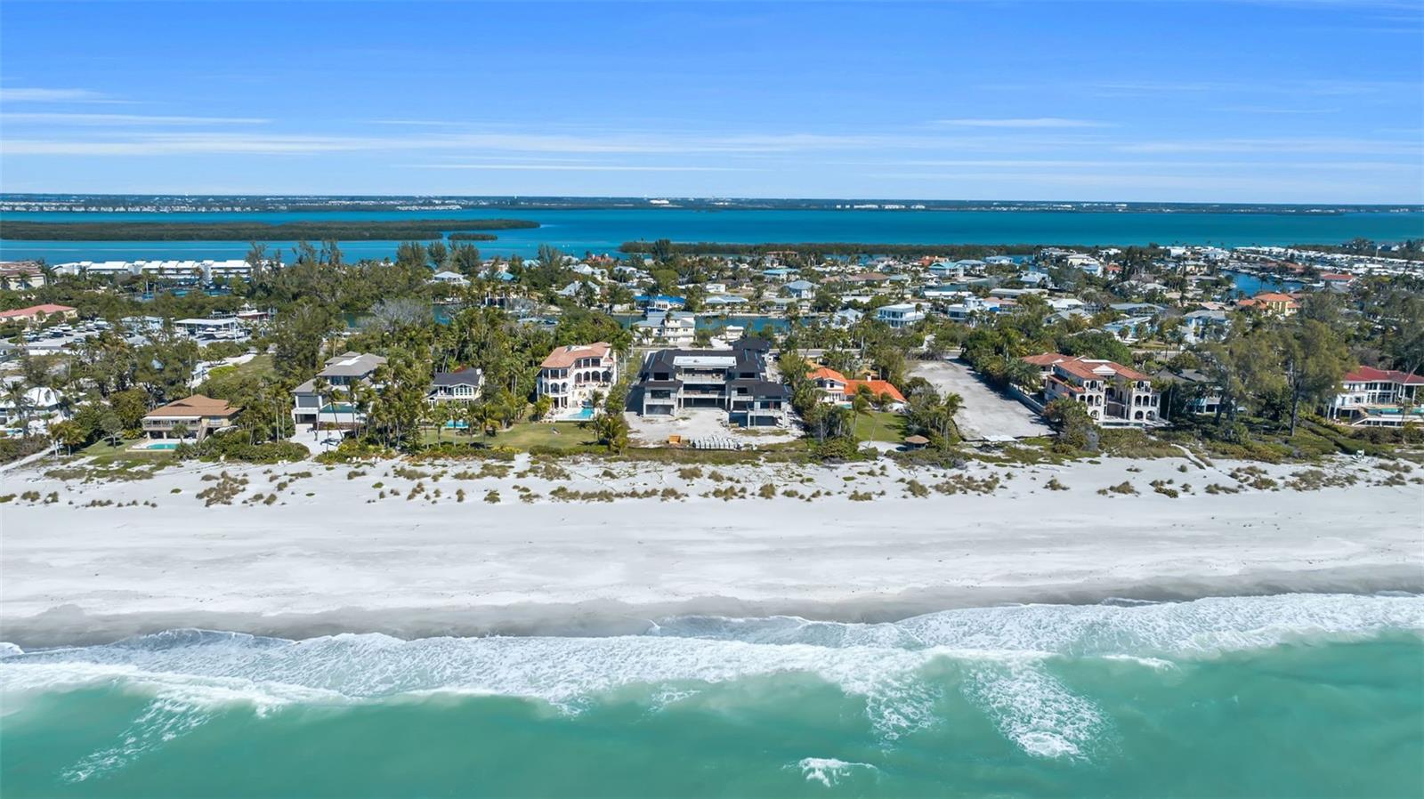5965 GULF OF MEXICO Dr LONGBOAT KEY, FL 34228