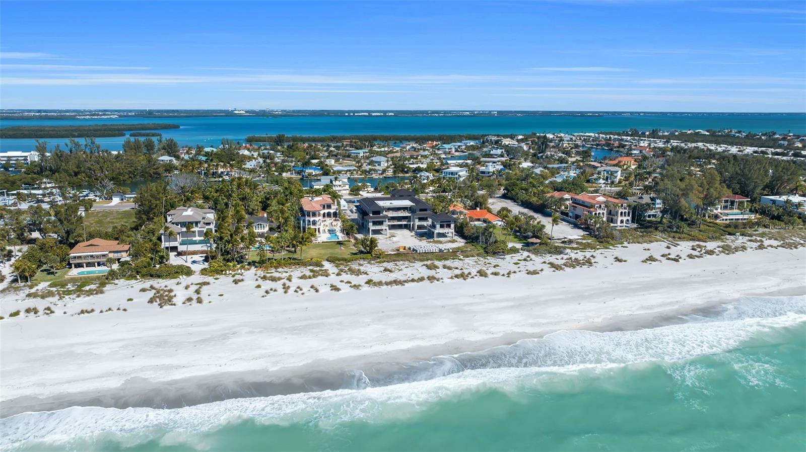 5965 GULF OF MEXICO Dr LONGBOAT KEY, FL 34228
