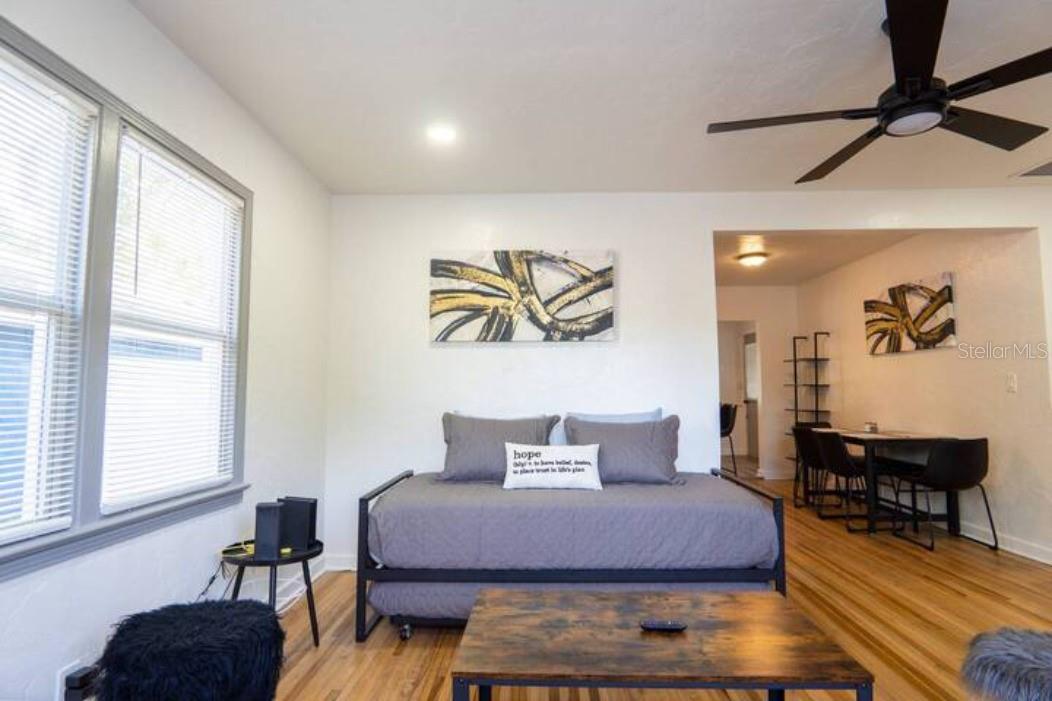 2008 PAGE Ave ORLANDO, FL 32806