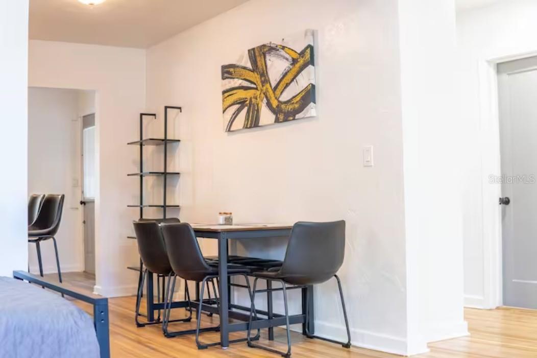 2008 PAGE Ave ORLANDO, FL 32806