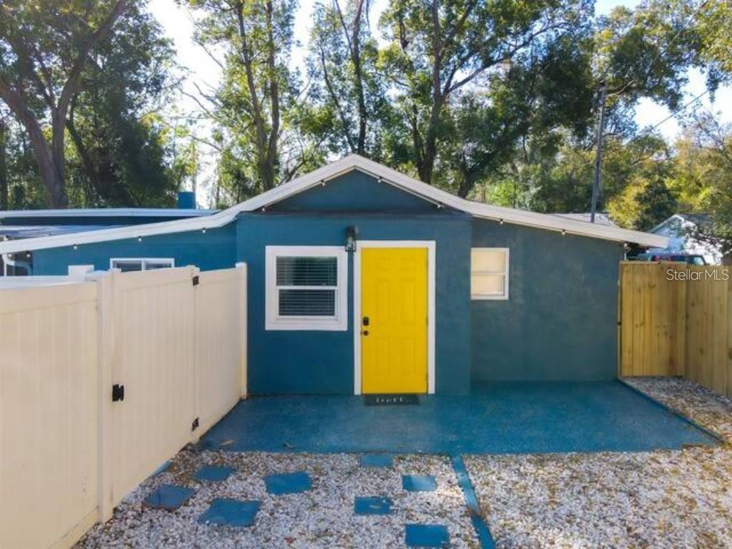 2008 PAGE Ave ORLANDO, FL 32806