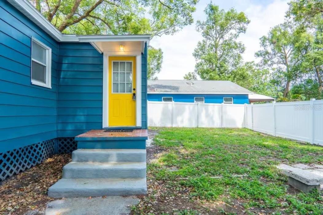 2008 PAGE Ave ORLANDO, FL 32806