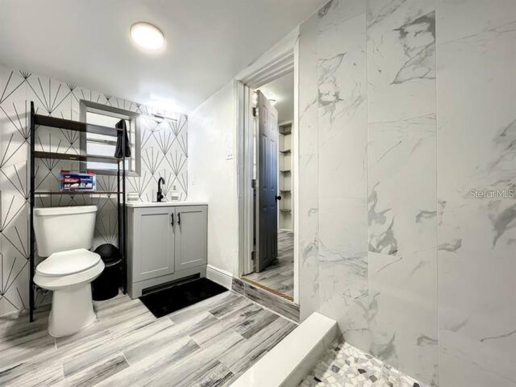 2008 PAGE Ave ORLANDO, FL 32806