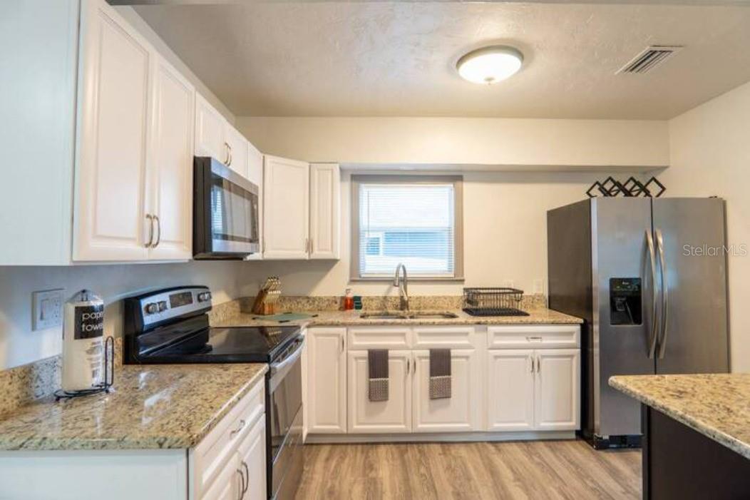 2008 PAGE Ave ORLANDO, FL 32806