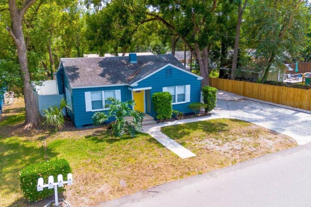 2008 PAGE Ave ORLANDO, FL 32806