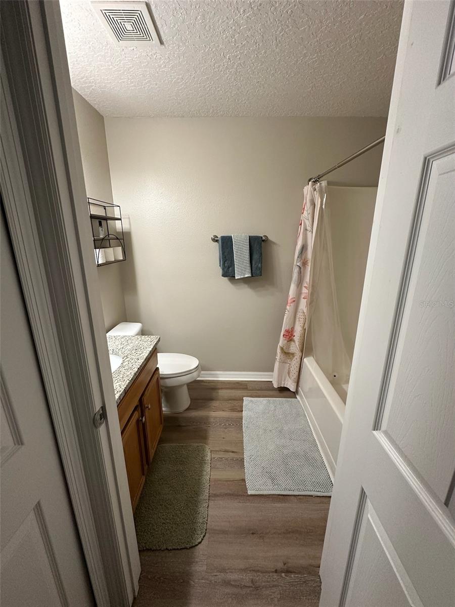 1346 DUNBARTON Ct KISSIMMEE, FL 34758