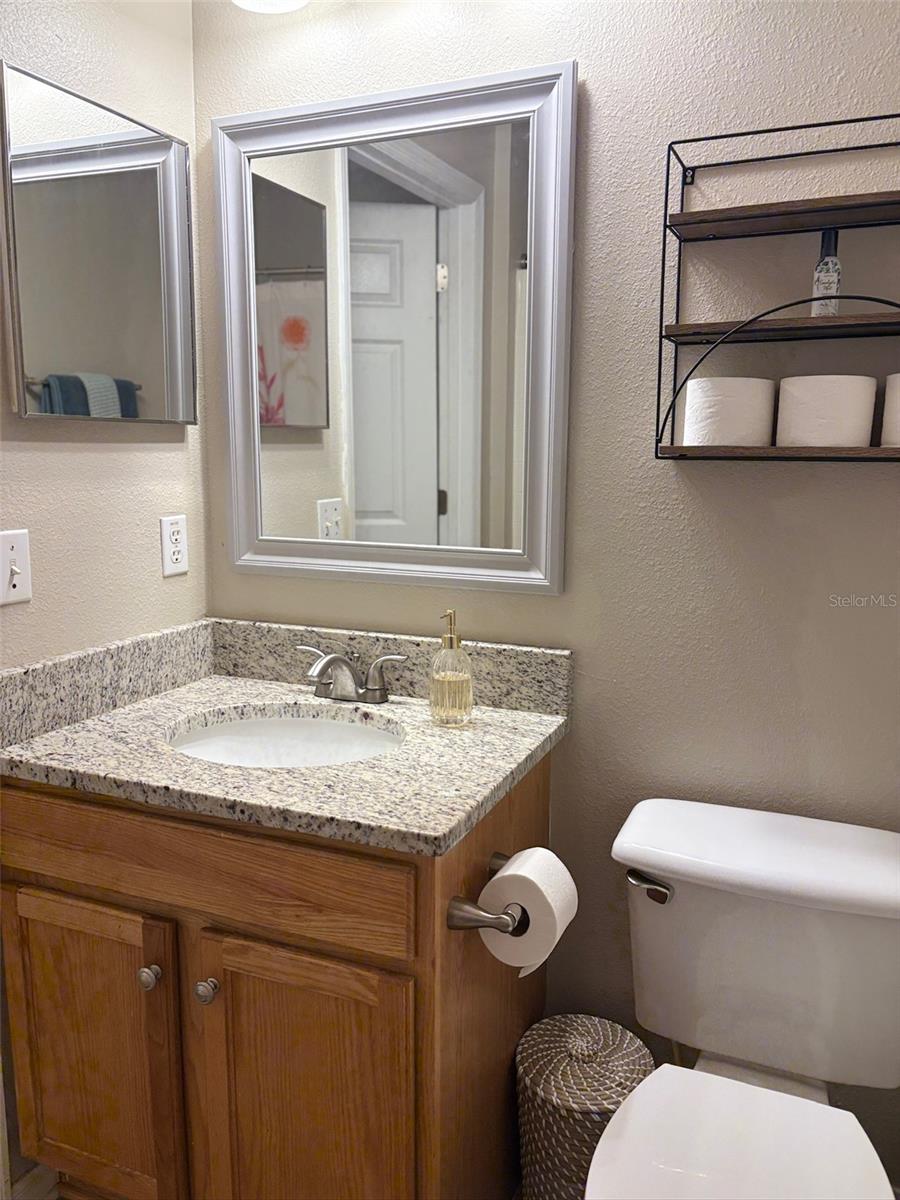 1346 DUNBARTON Ct KISSIMMEE, FL 34758