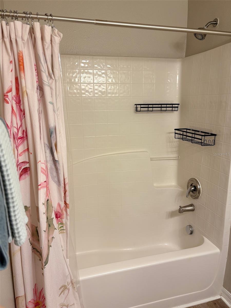 1346 DUNBARTON Ct KISSIMMEE, FL 34758