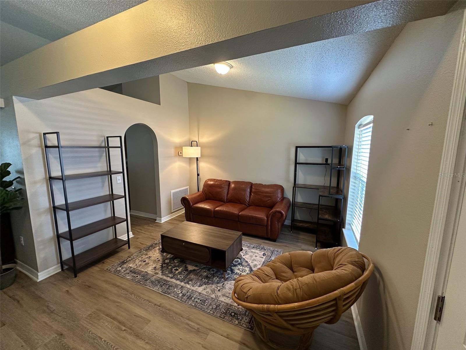 1346 DUNBARTON Ct KISSIMMEE, FL 34758