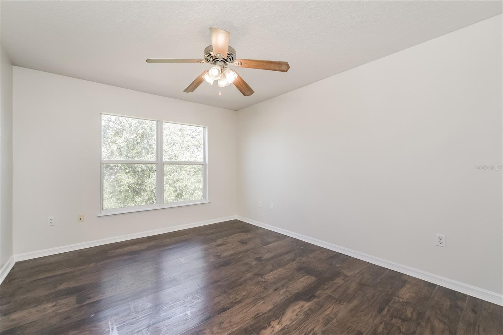 612 ELBRIDGE Dr KISSIMMEE, FL 34758