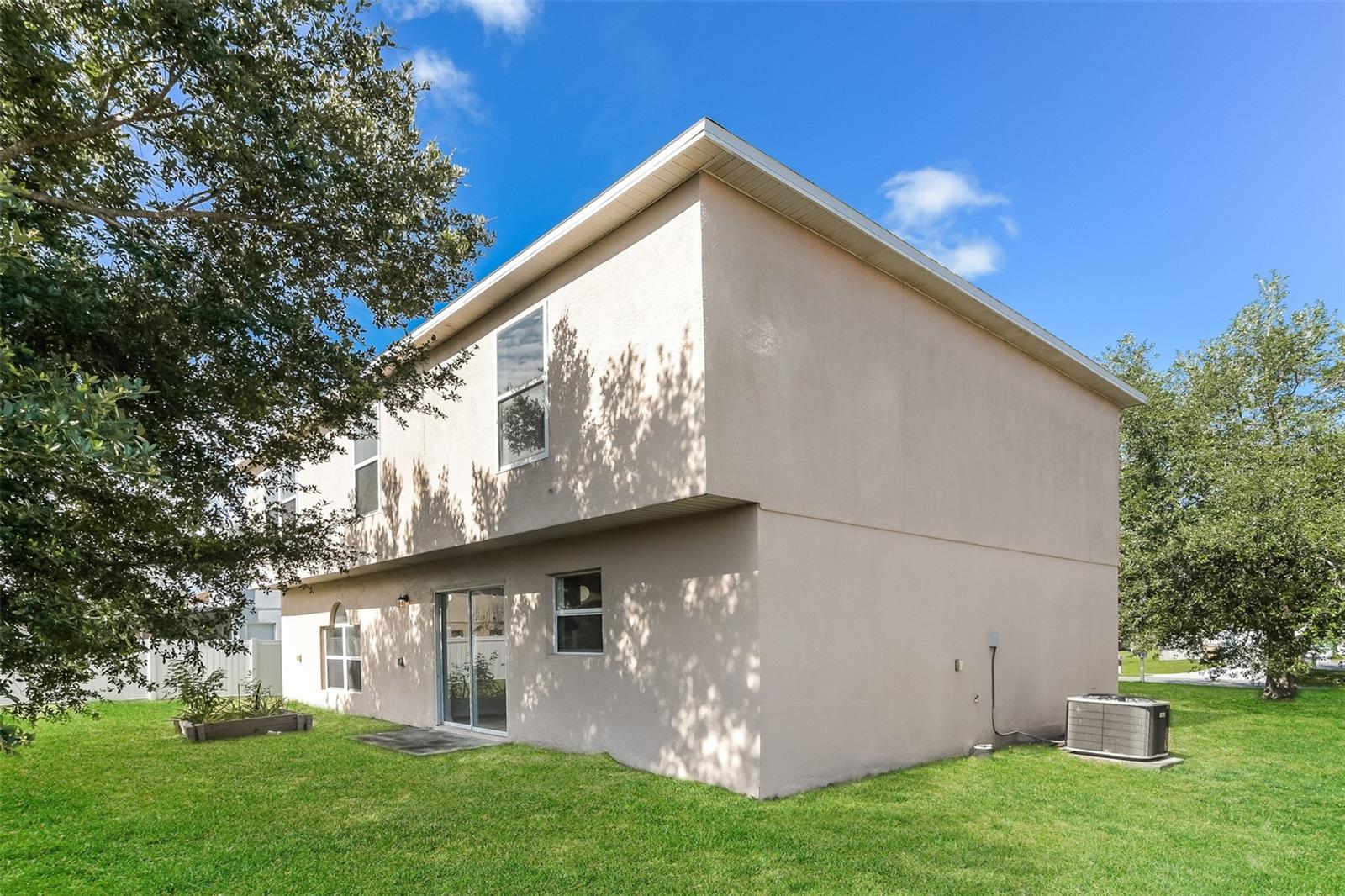 612 ELBRIDGE Dr KISSIMMEE, FL 34758