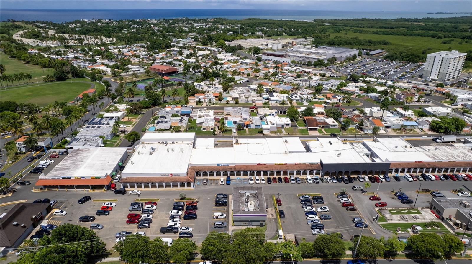 693- PR KM8th Ave DORADO, PR 00646