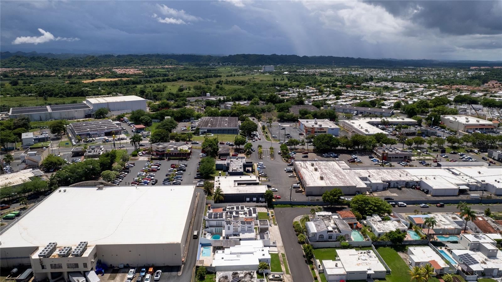 693- PR KM8th Ave DORADO, PR 00646