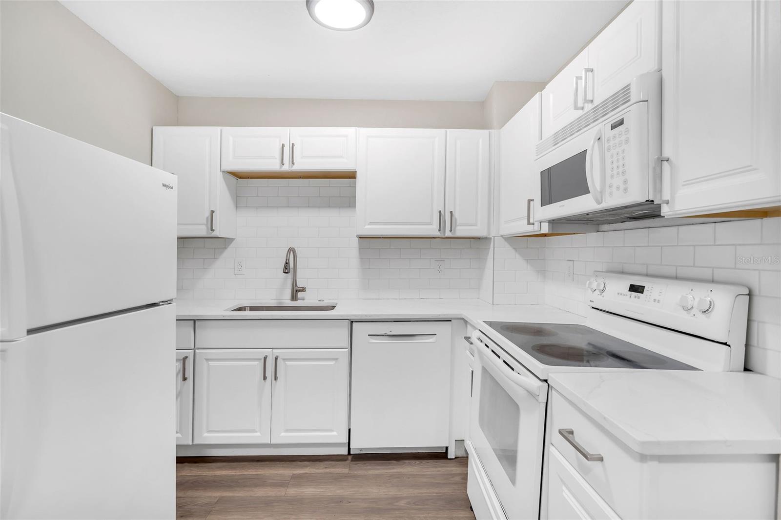 2140 22ND Ave ST PETERSBURG, FL 33713