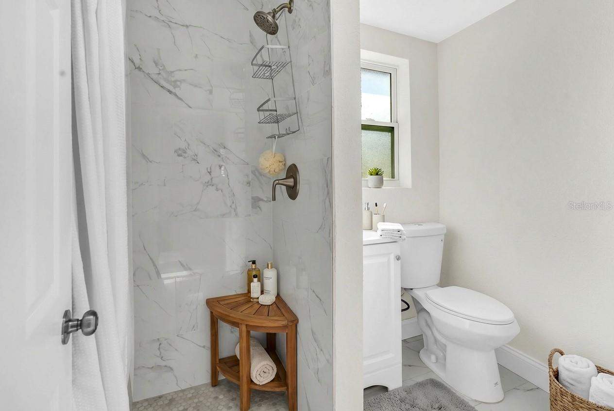 2140 22ND Ave ST PETERSBURG, FL 33713